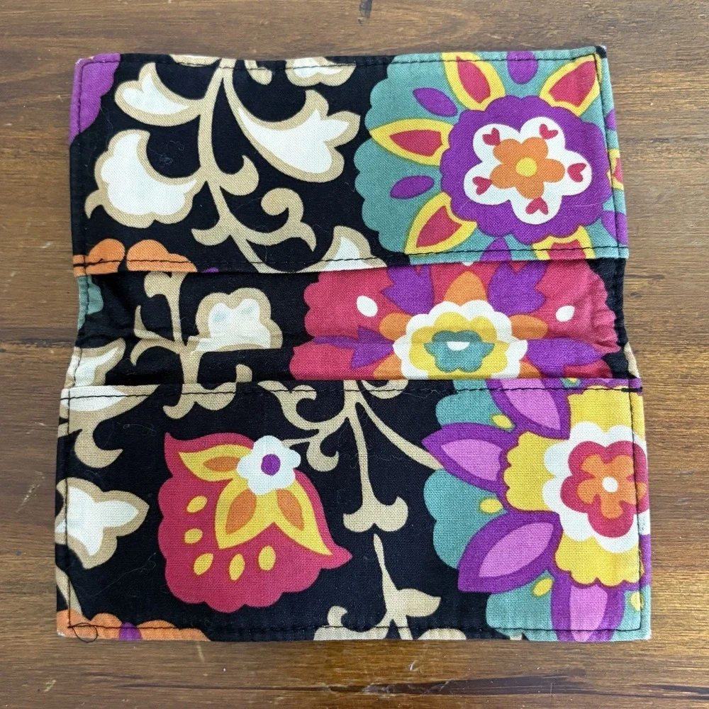 Vera Bradley Suzani Checkbook Cover Retired Print Floral Black Pink Purple